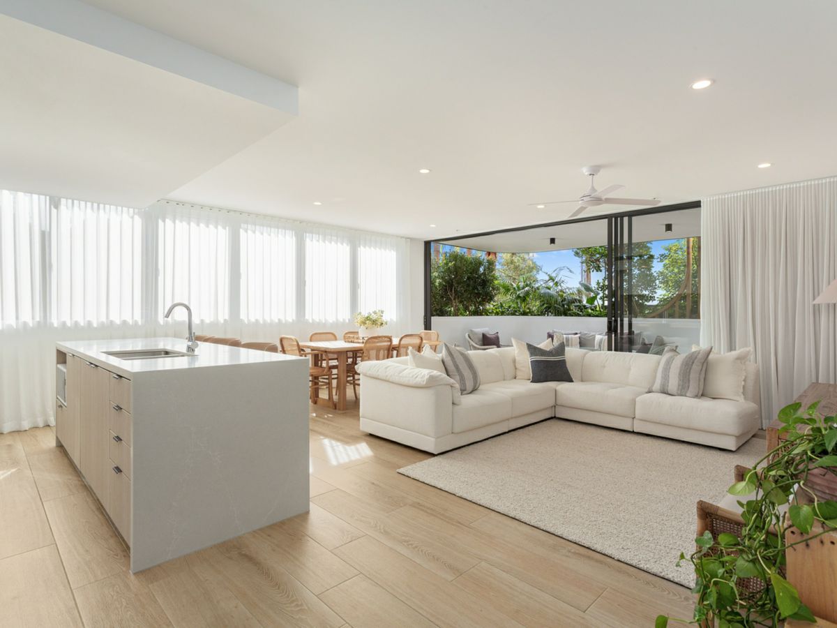 208/2 Mawarra Street, Palm Beach - image 3