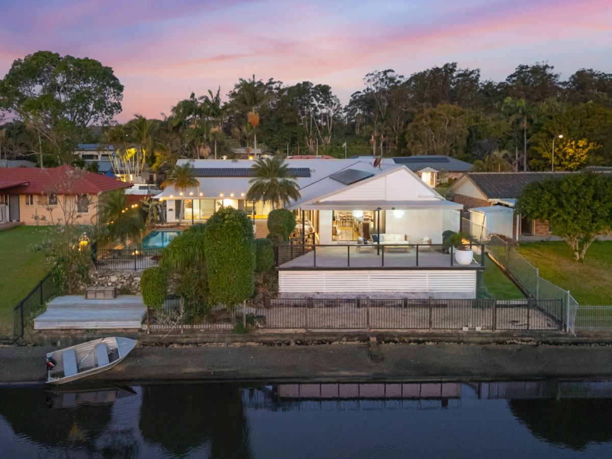 8 Chauvel Court, Currumbin Waters - image 1