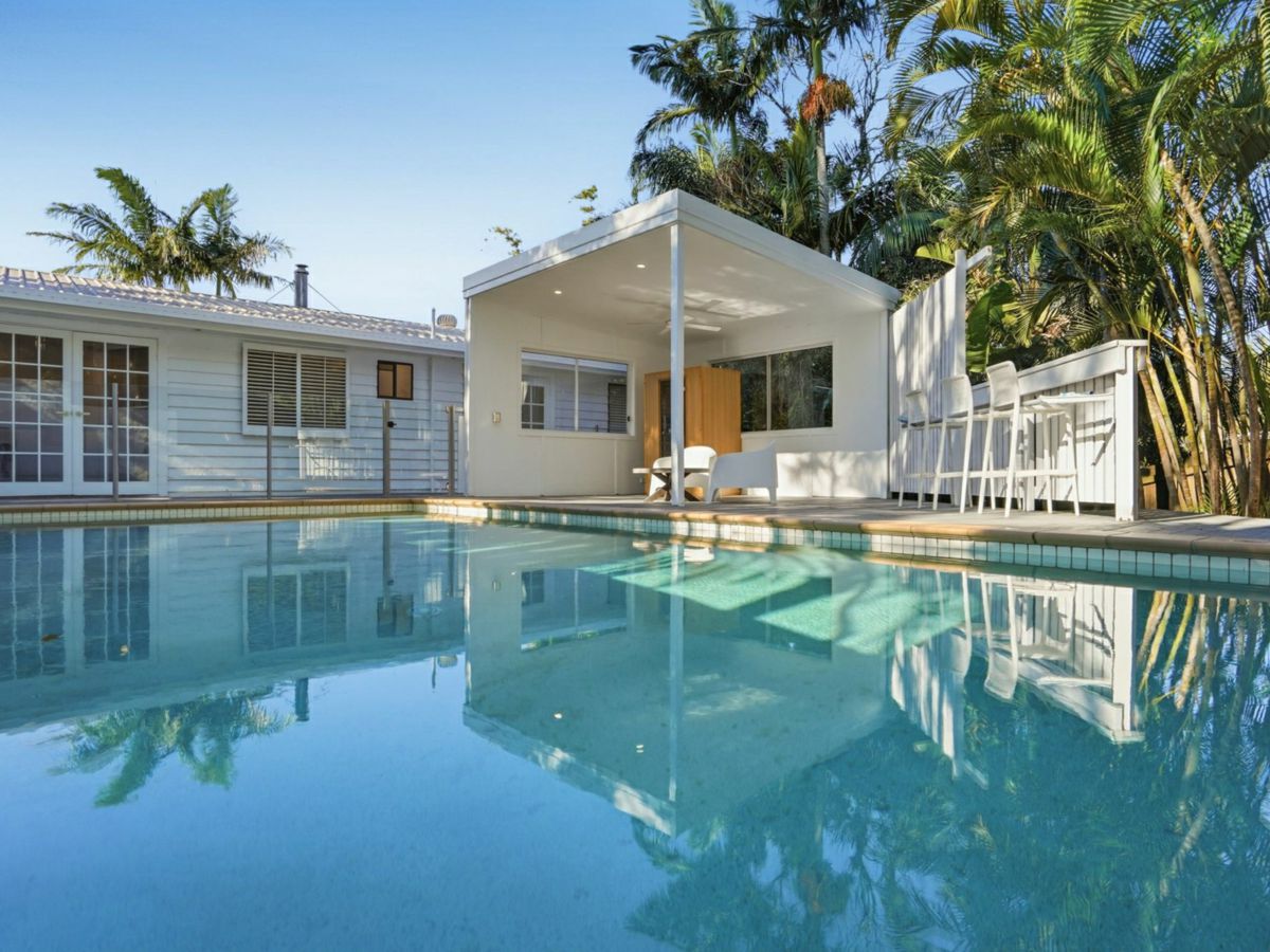 157 K P Mcgrath Drive, Elanora - image 1