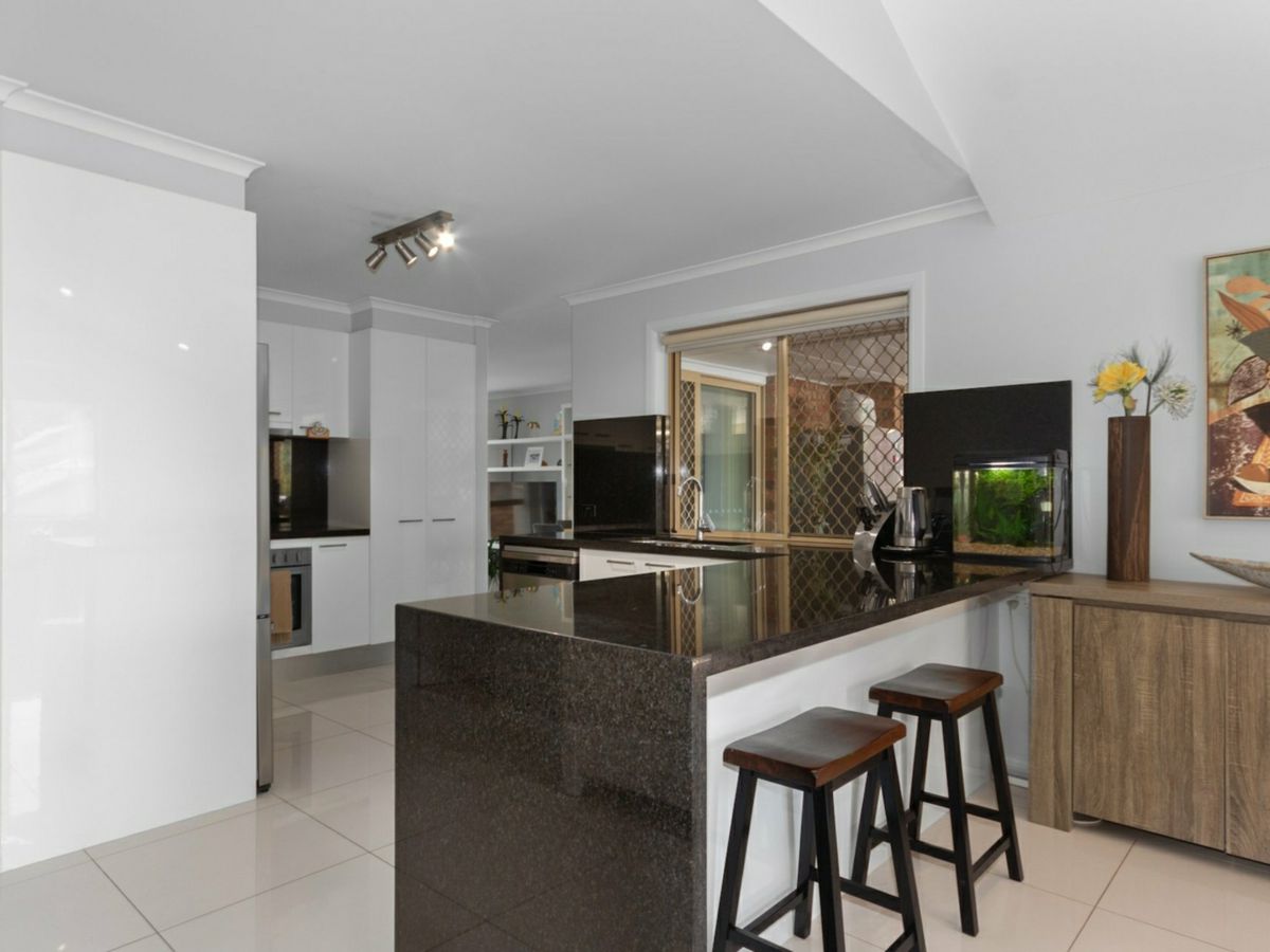 5 Beaumont Court, Currumbin Waters - image 1