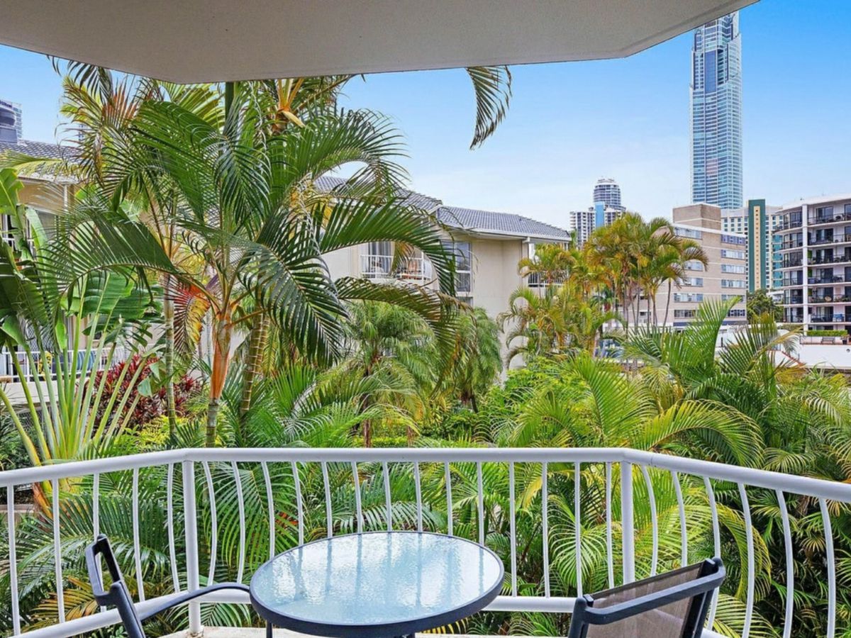 20/37 Peninsular Drive, Surfers Paradise - image 2