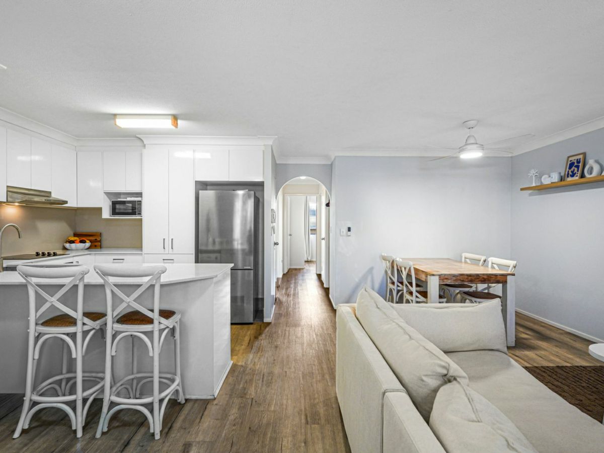 20/37 Peninsular Drive, Surfers Paradise - image 3