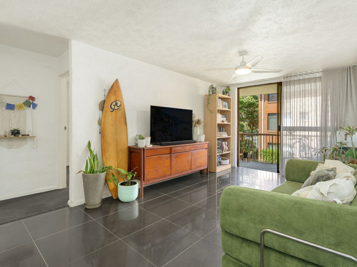 18/1374 Gold Coast Highway, Palm Beach - image 3