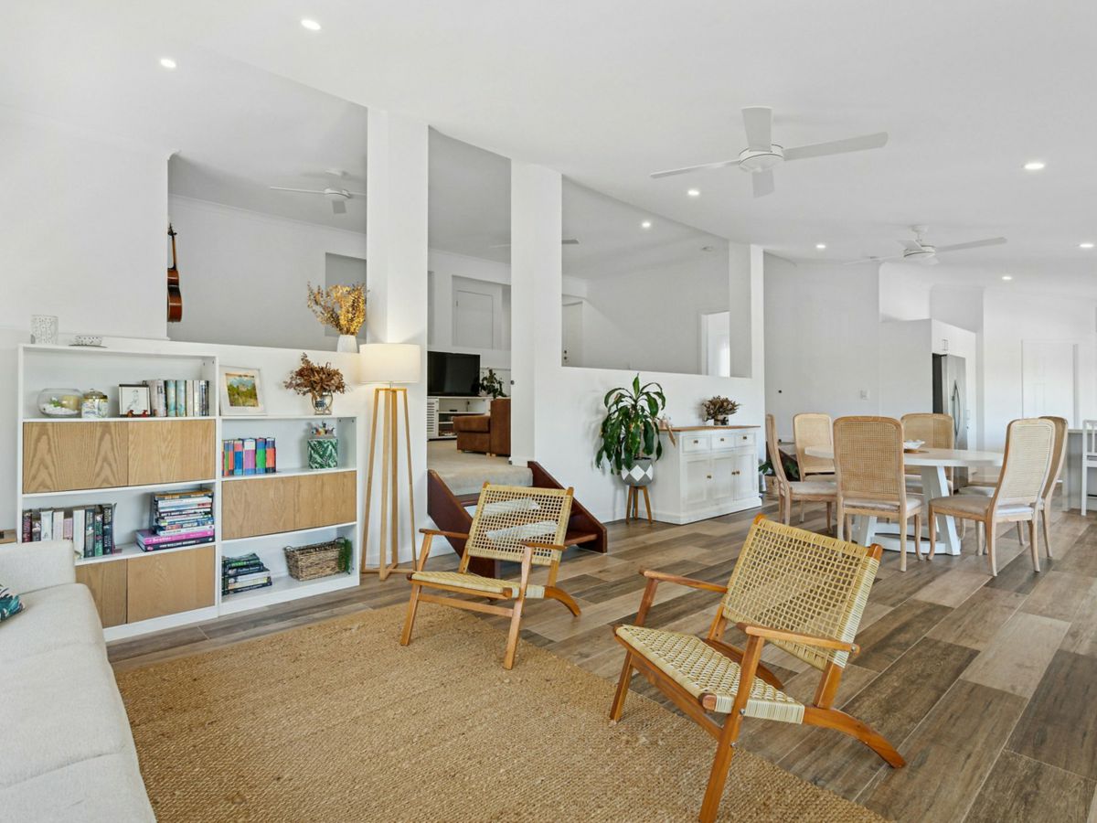 10 Wyara Close, Elanora - image 3
