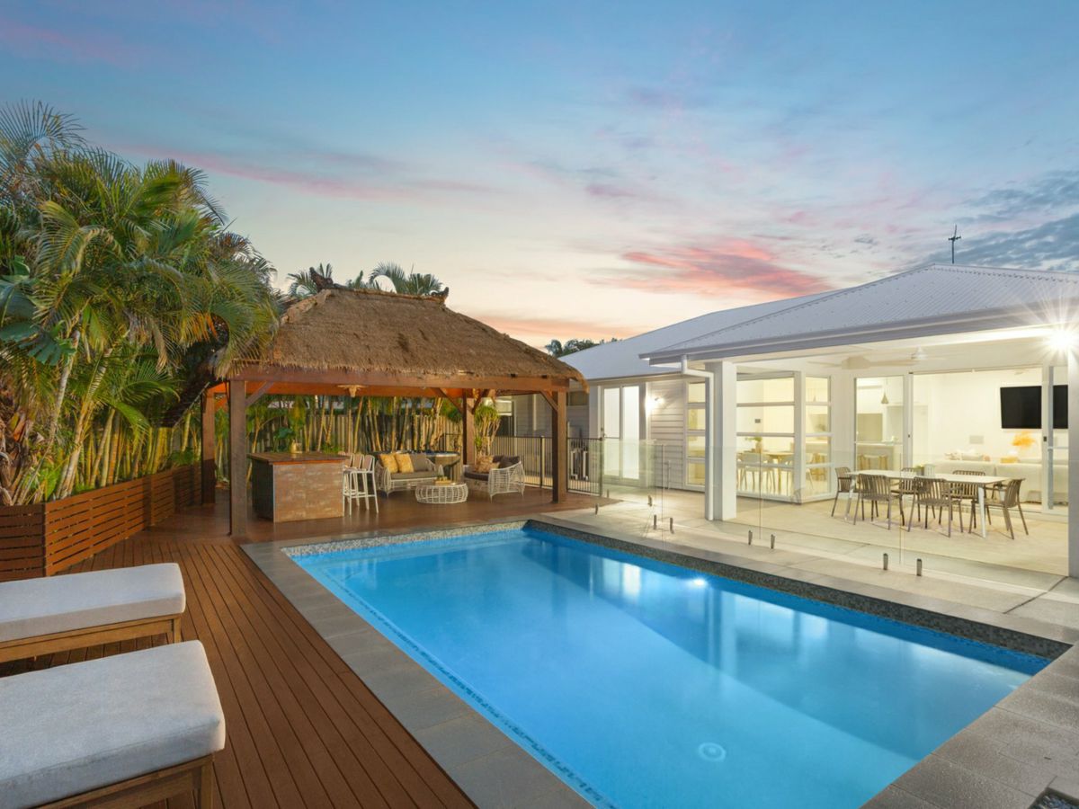 26 Nollamara Drive, Elanora - image 1