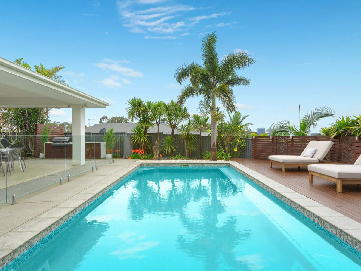 26 Nollamara Drive, Elanora - image 2