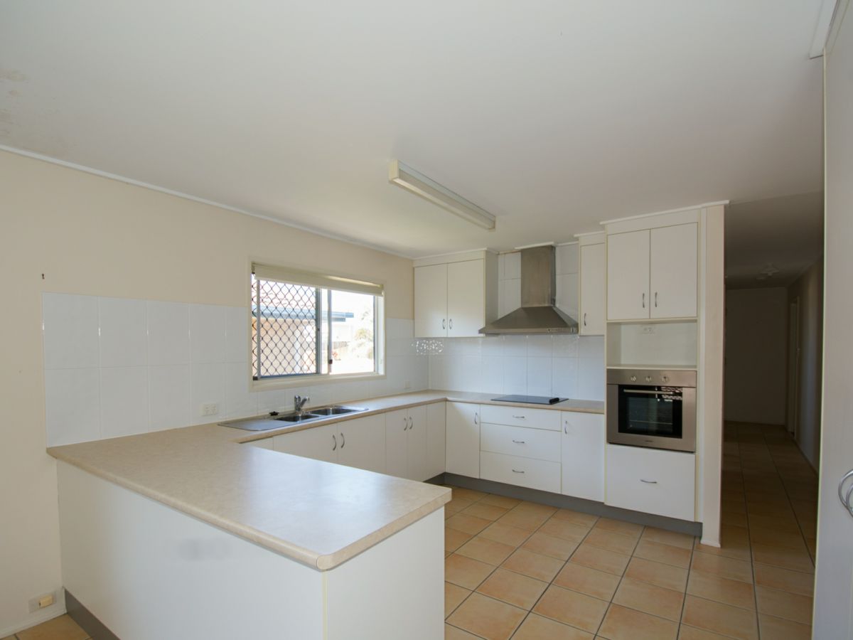 5/33 Miller Street, Bargara - image 3