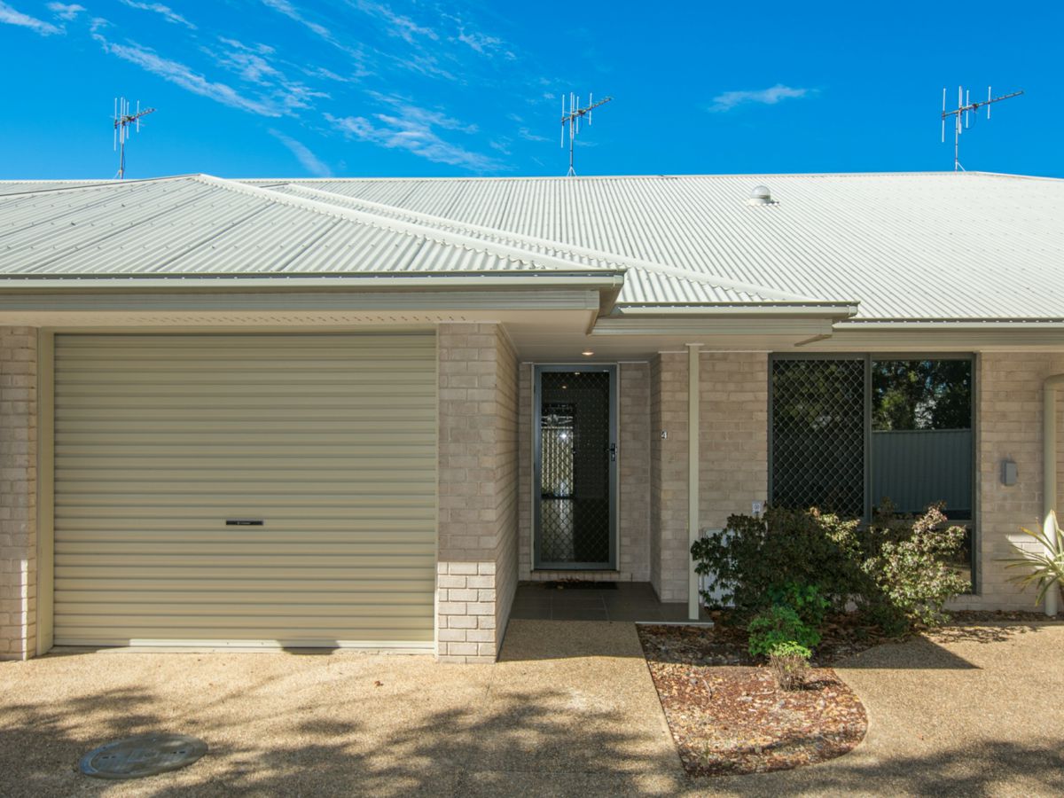 4/110 Woondooma Street, Bundaberg West - image 1