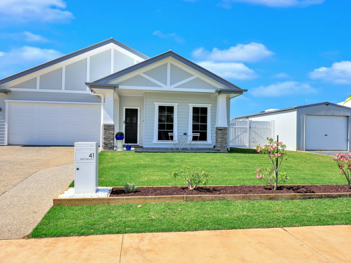 41 Golf View Drive, Coral Cove - image 1