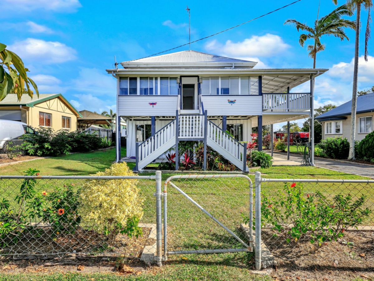 16 Doctor Street, Burnett Heads - image 3