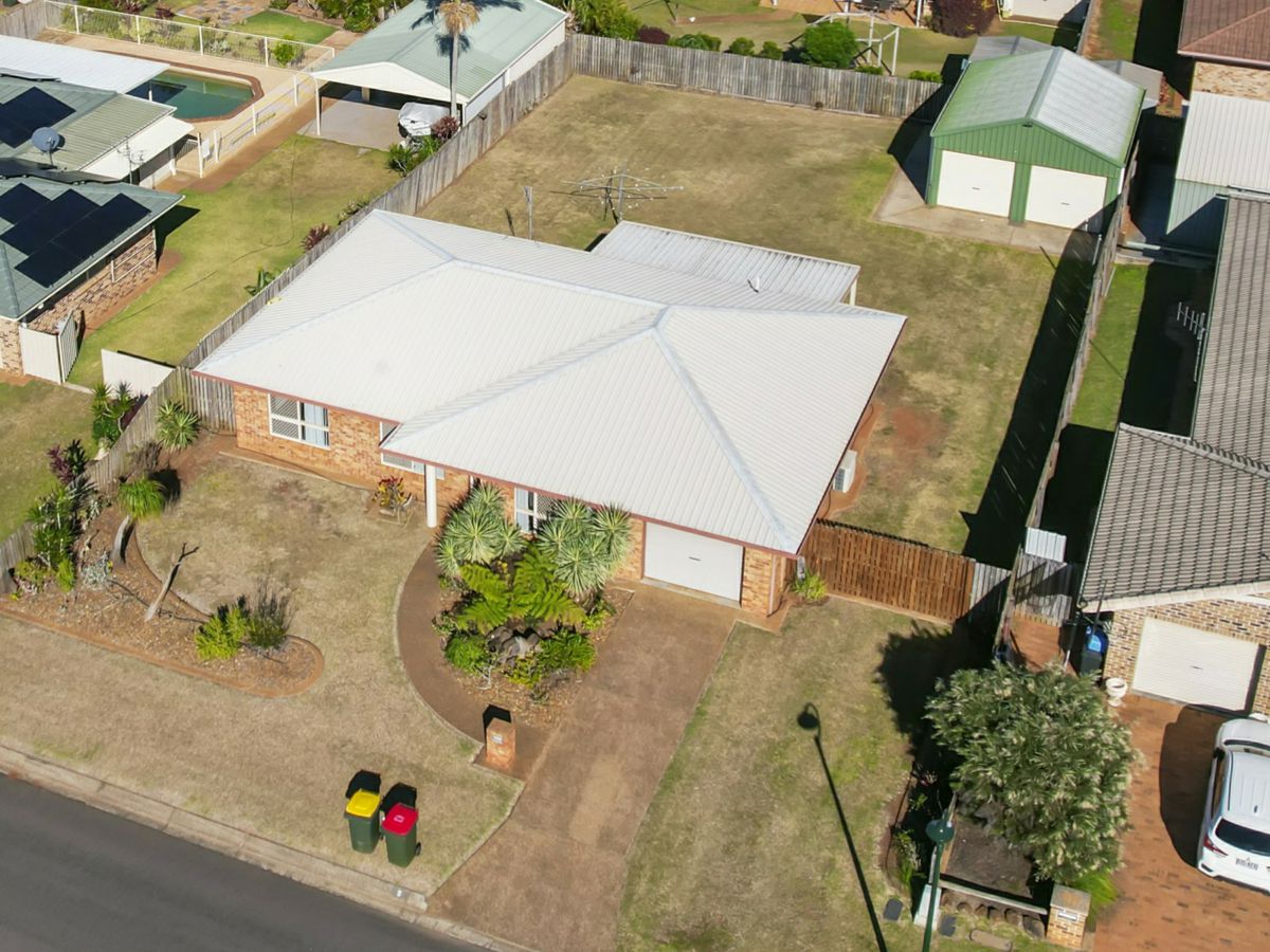 5 Dullaway Court, Kalkie - image 1
