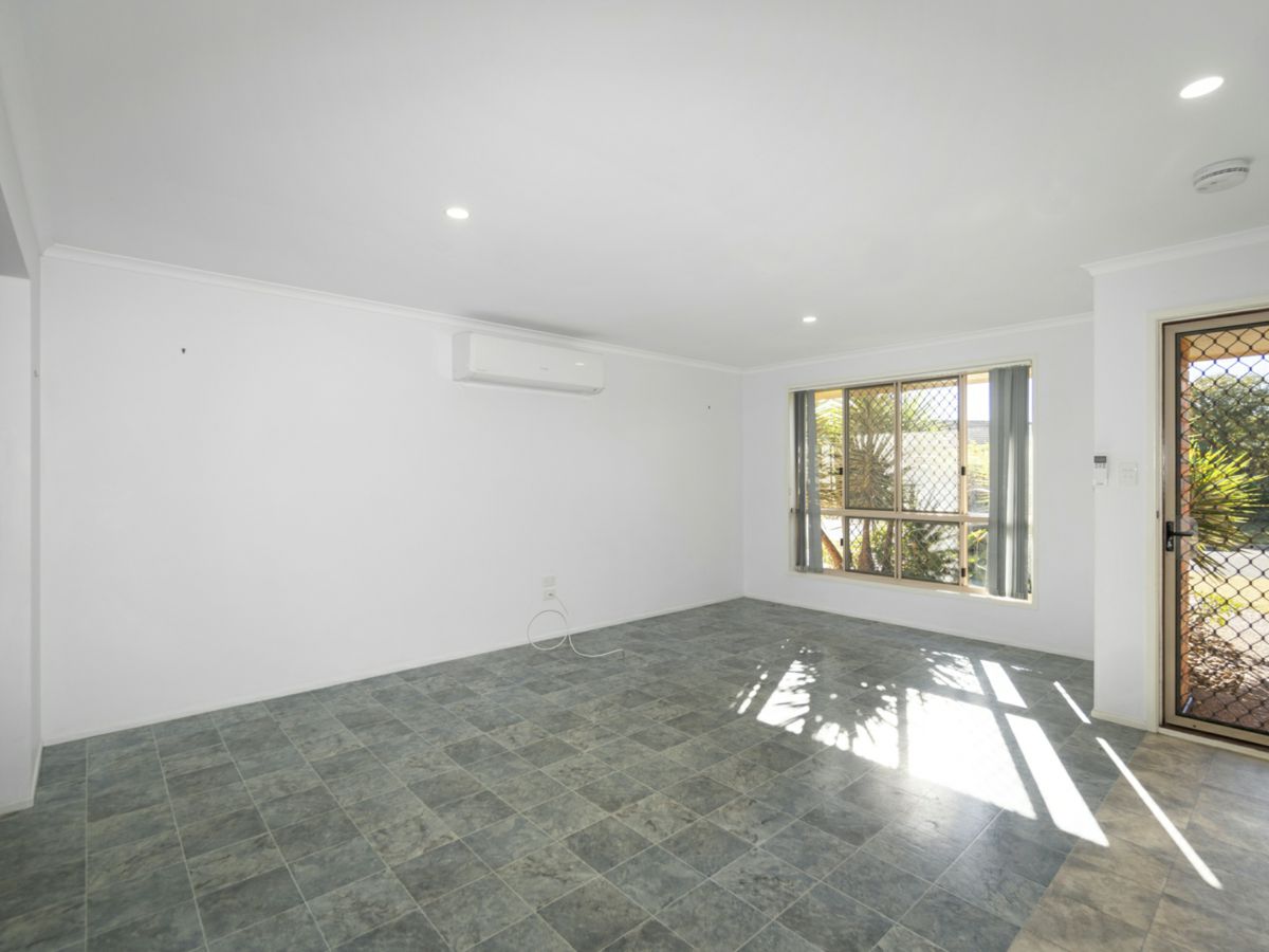 5 Dullaway Court, Kalkie - image 2