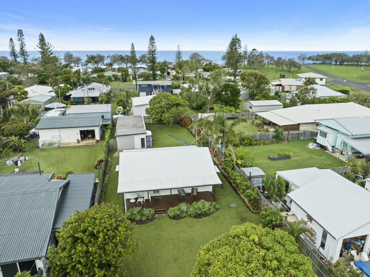 32 Welch Street, Elliott Heads - image 1
