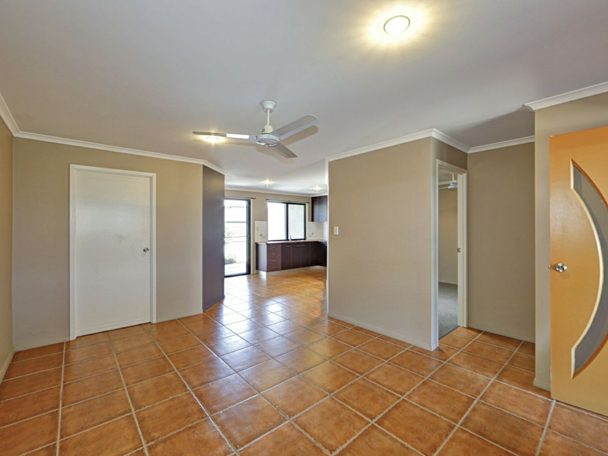 1/37 Vasey Street, Avenell Heights - image 3