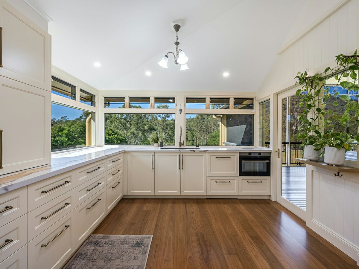 71 Upper Camp Mountain Road, Camp Mountain - image 3