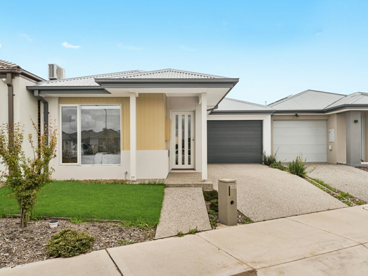 103 Bourbon Road, CRANBOURNE EAST