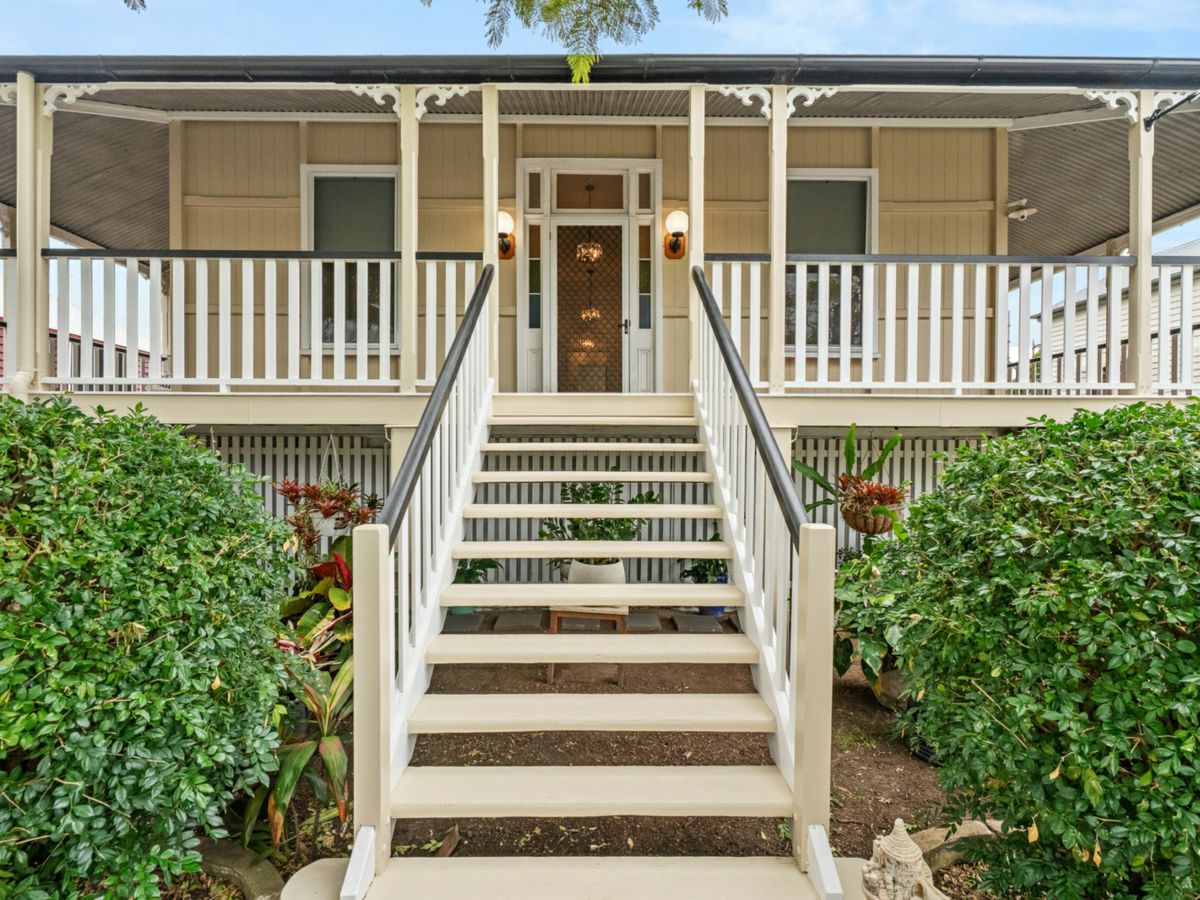 35 Churchill Street, Maryborough - image 1