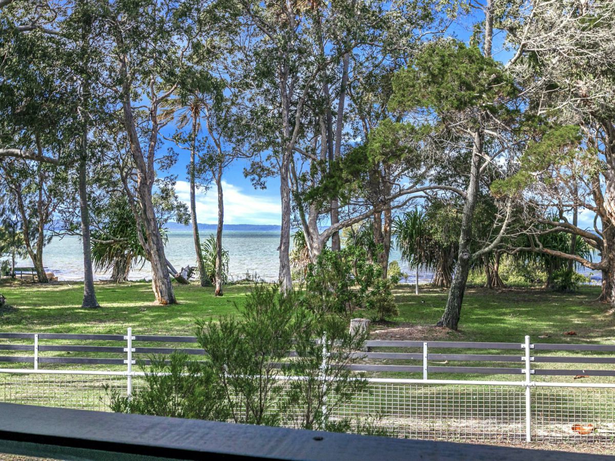 215 Boronia Drive, Poona - image 1
