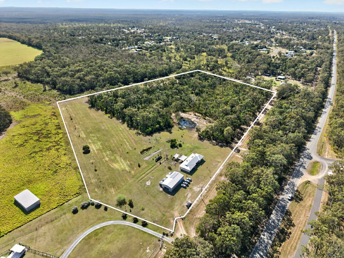 1064 Maryborough Biggenden Road, Oakhurst - image 1