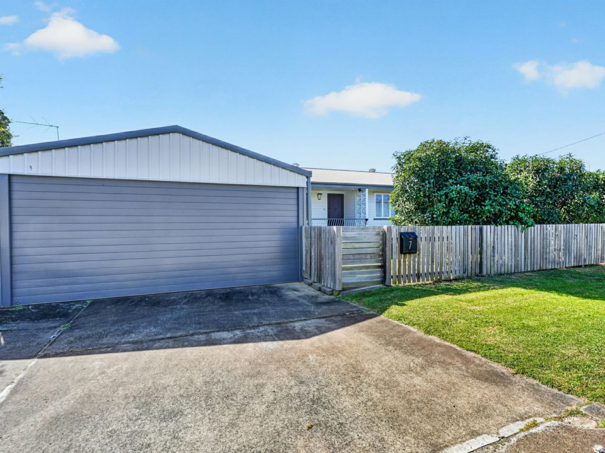 7 Reed Avenue, Maryborough - image 2