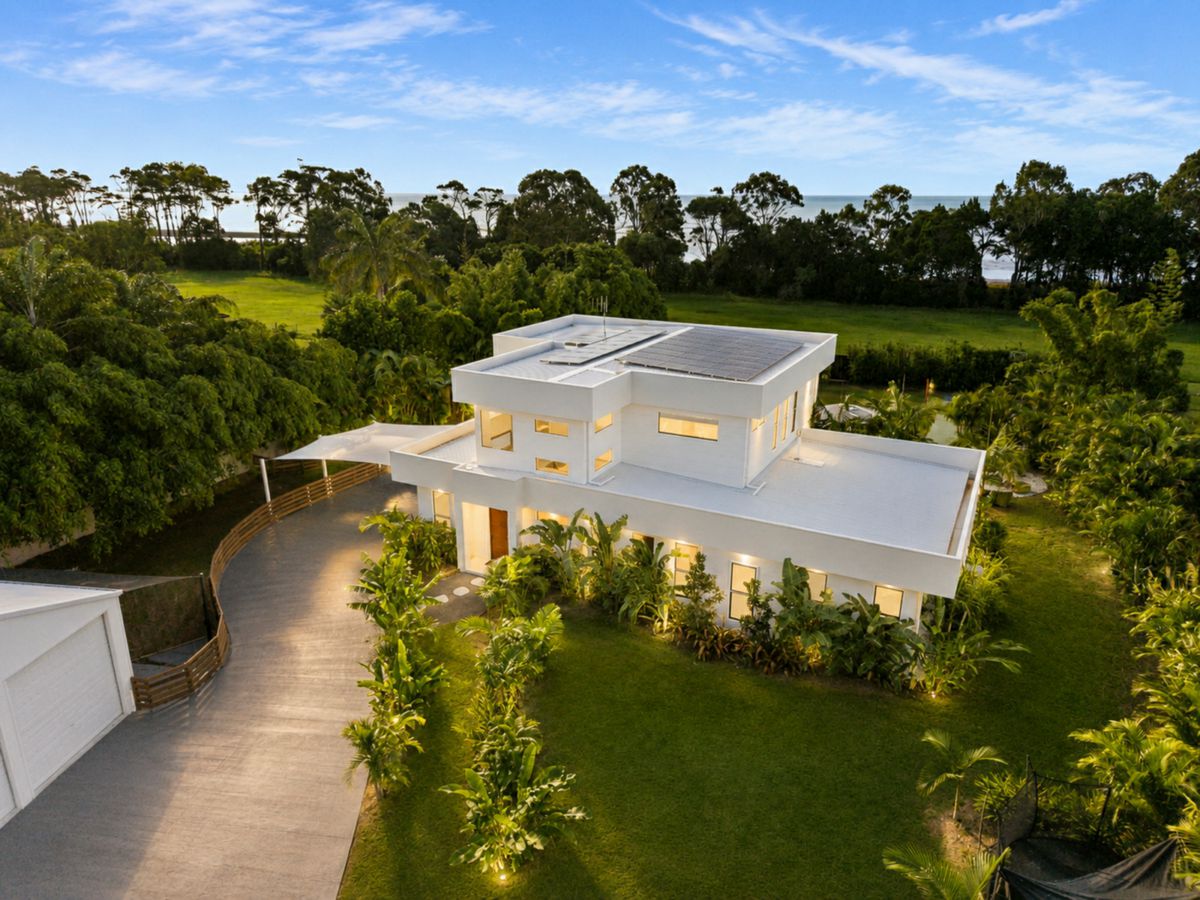 15 Ocean Park Drive, Dundowran Beach - image 2