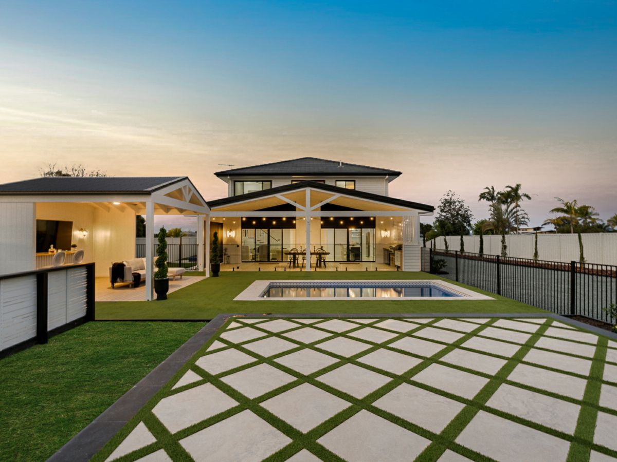 66 Seafarer Drive, River Heads - image 1