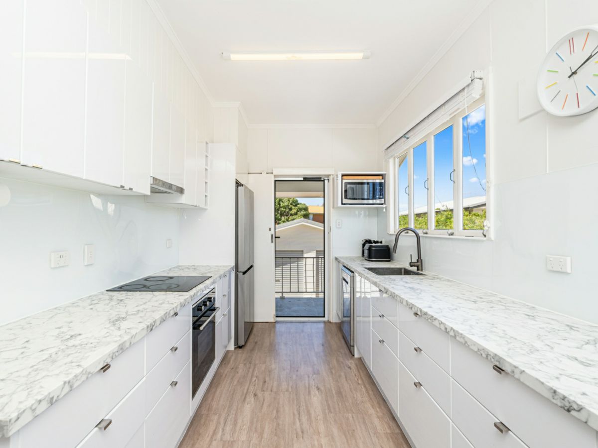 84 Miller Street, Urangan - image 3