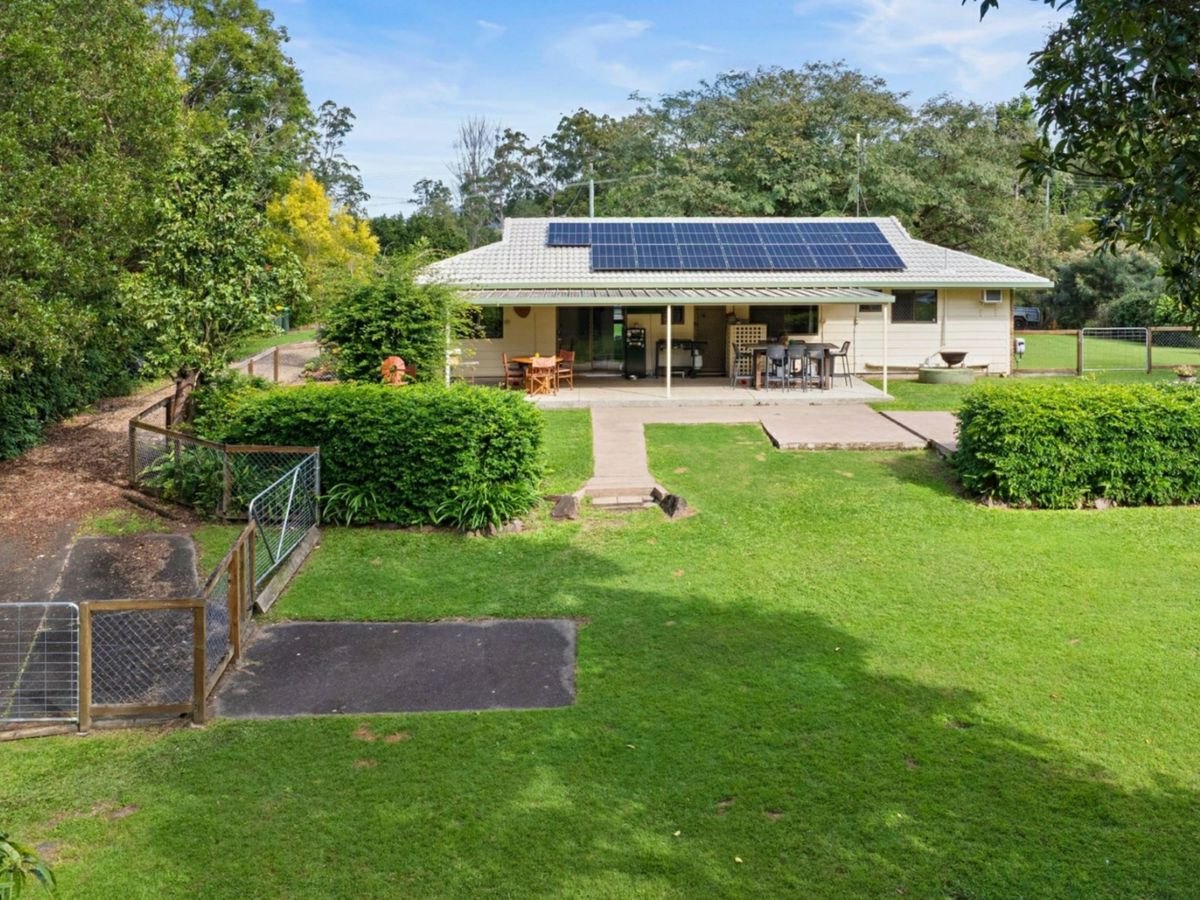 67 Thompson Road, Beerwah - image 2