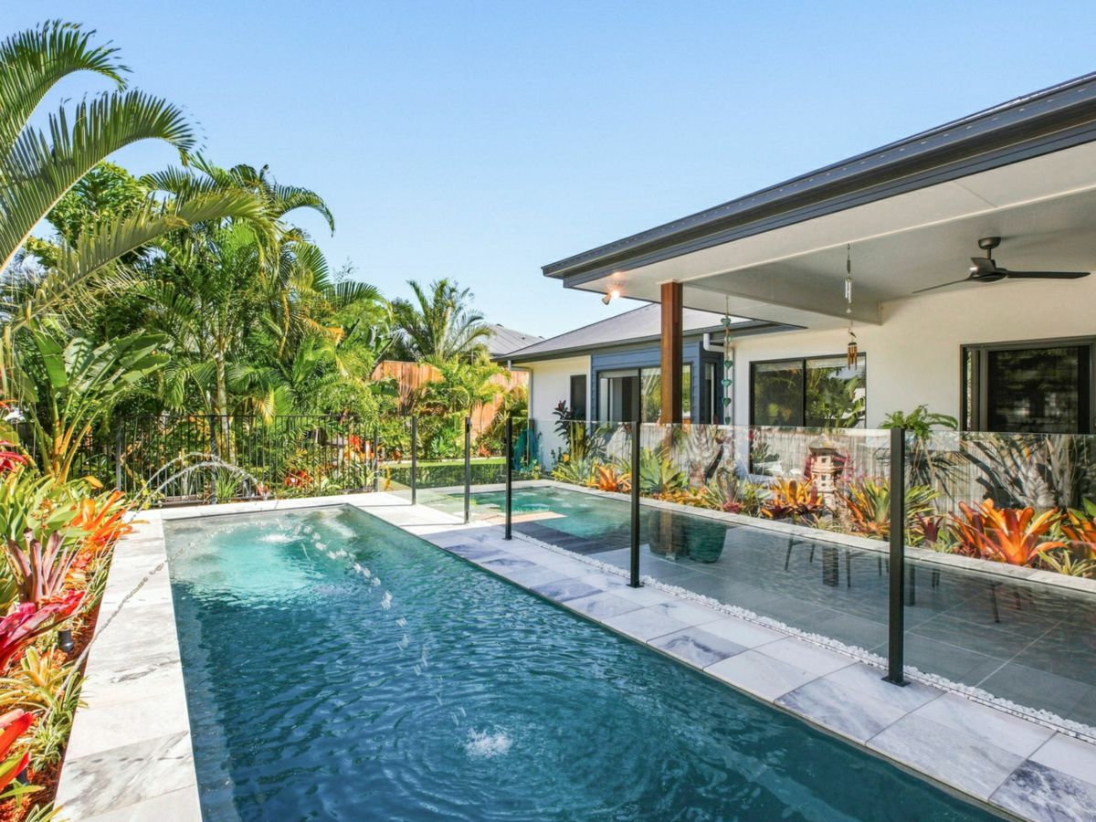 22 Pinnacles Drive, Glass House Mountains - image 2