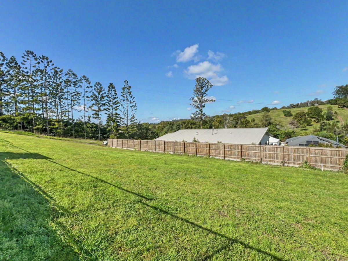 28 Lorikeet Place, Burnside - image 2