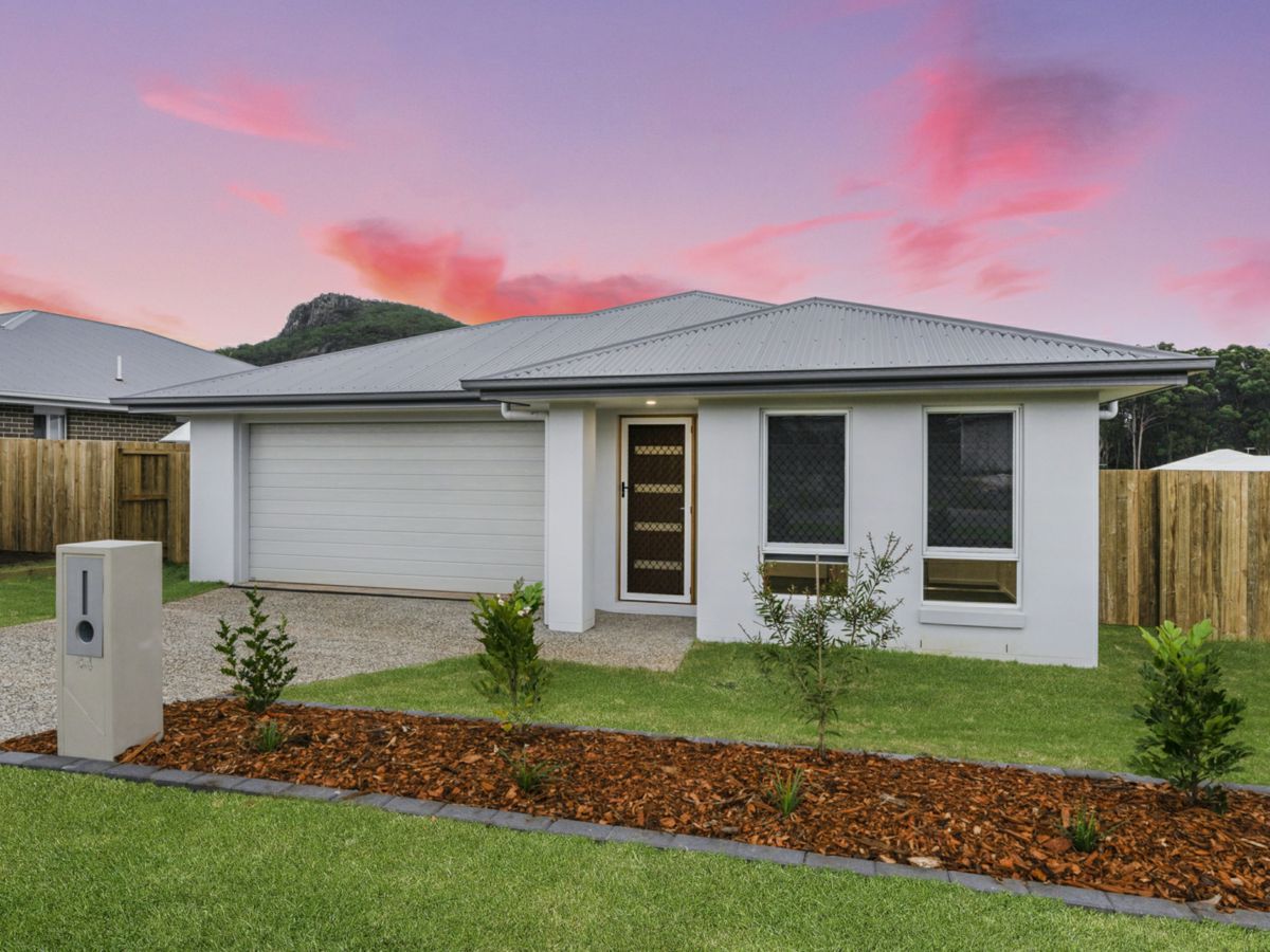 44 Ngungun Crescent, Glass House Mountains - image 2
