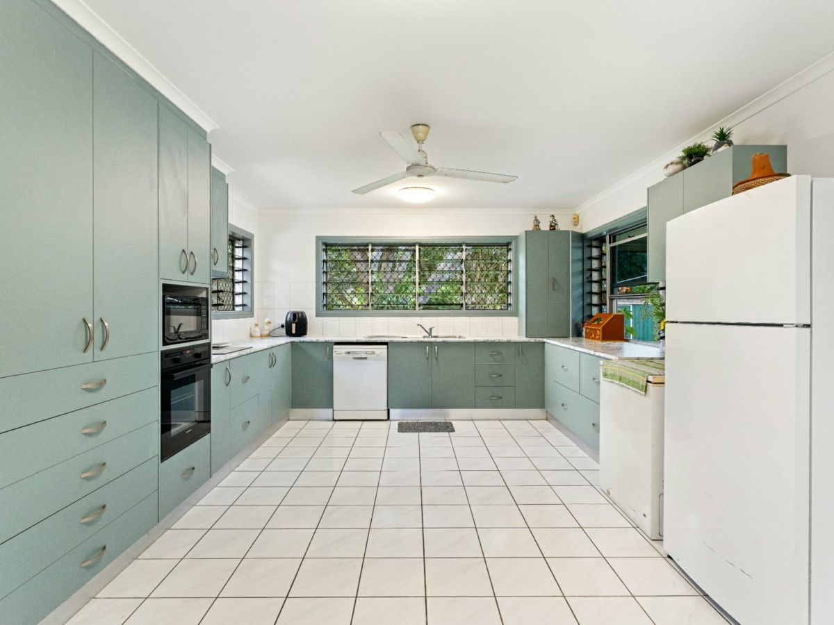 17 Yurongi Street, Caravonica - image 2