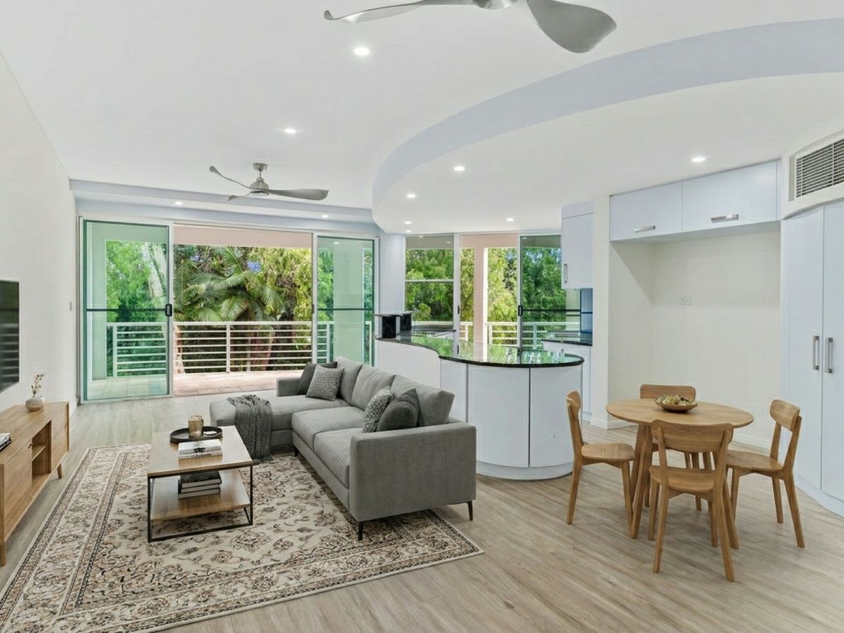 16/2 Deauville Close, Yorkeys Knob - image 1