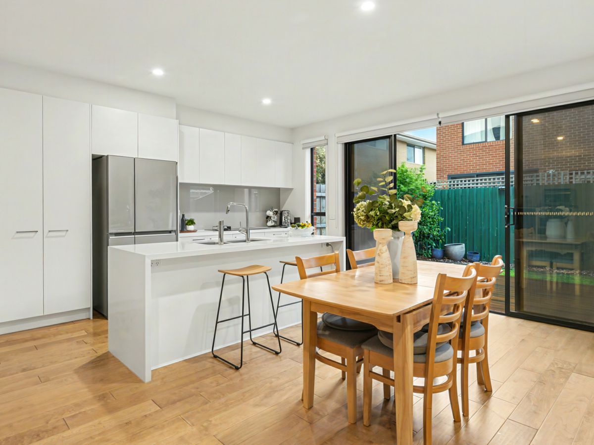 6 Hakea Place, Keysborough - image 3