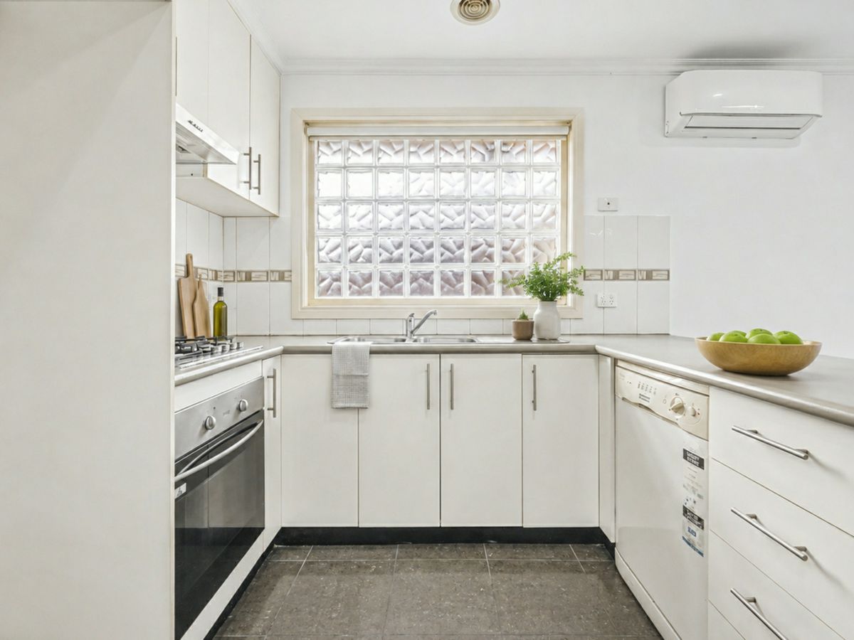 3/8 Rutherglen Street, Noble Park - image 3