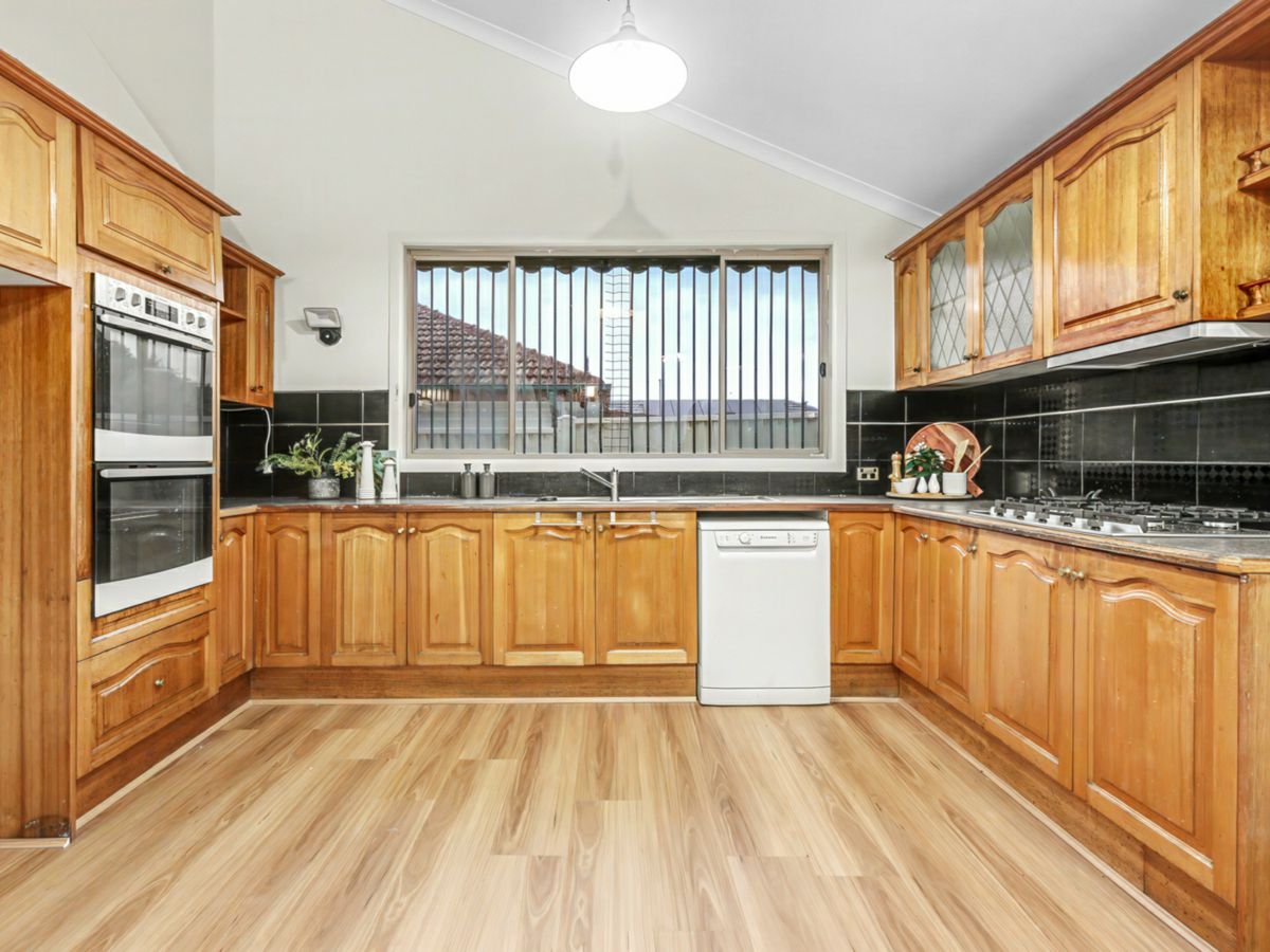 7 Hope Street, Springvale - image 2