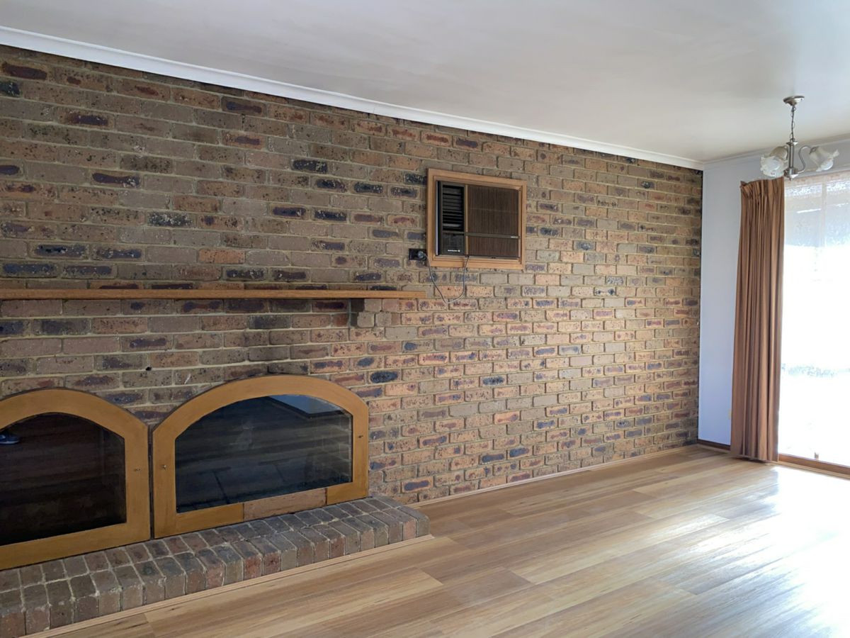 4 Fleetwood Drive, Narre Warren - image 3