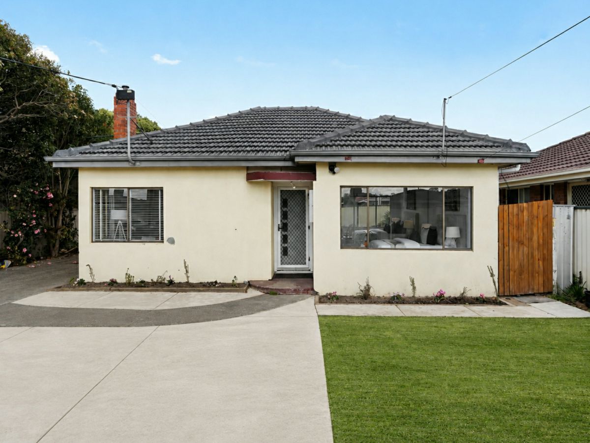 1/102 Herbert Street, Dandenong - image 2