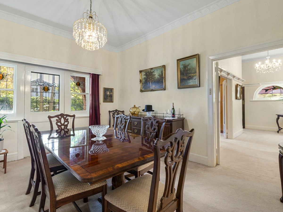 61 Dickens Street, Elwood - image 2