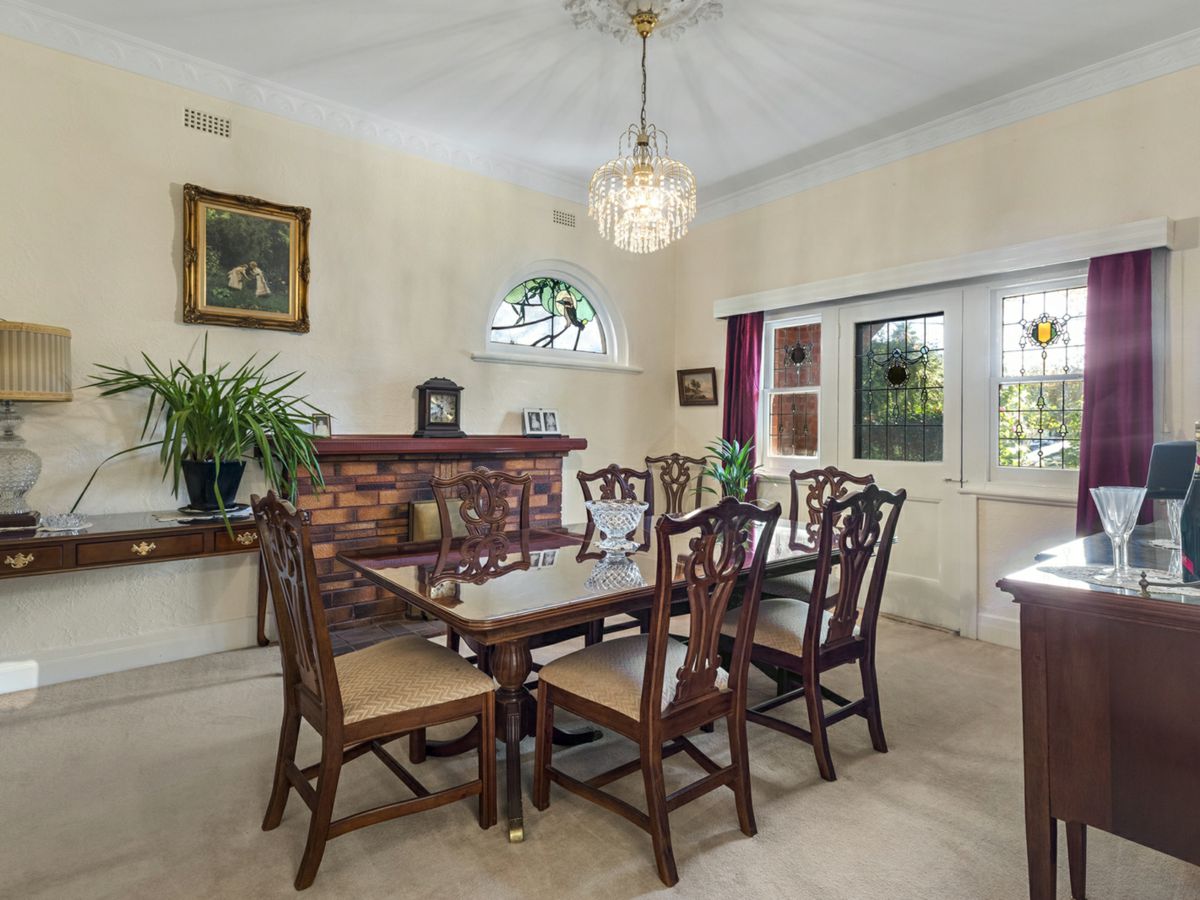 61 Dickens Street, Elwood - image 3