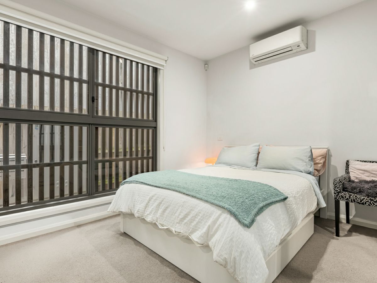 1/2 Nelson Street, Balaclava - image 3