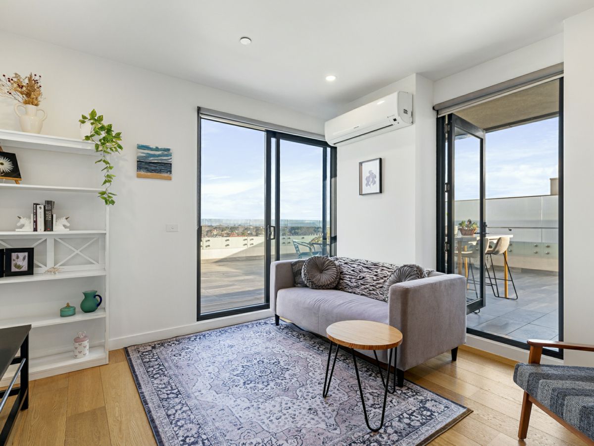 302/483 Glen Huntly Road, Elsternwick - image 2
