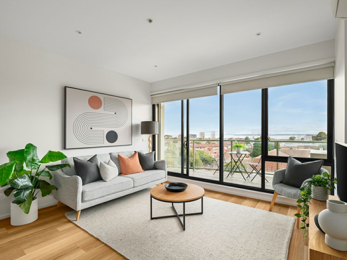 508/5 Alma Road, St Kilda - image 2