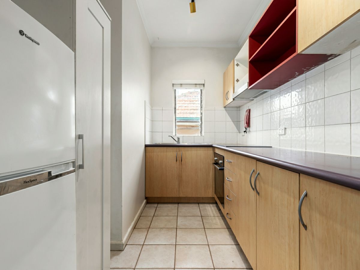4/1 Moroney Street, St Kilda - image 3