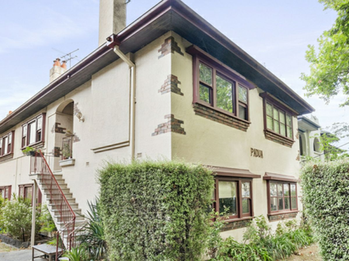 2/45 Broadway, Elwood - image 1
