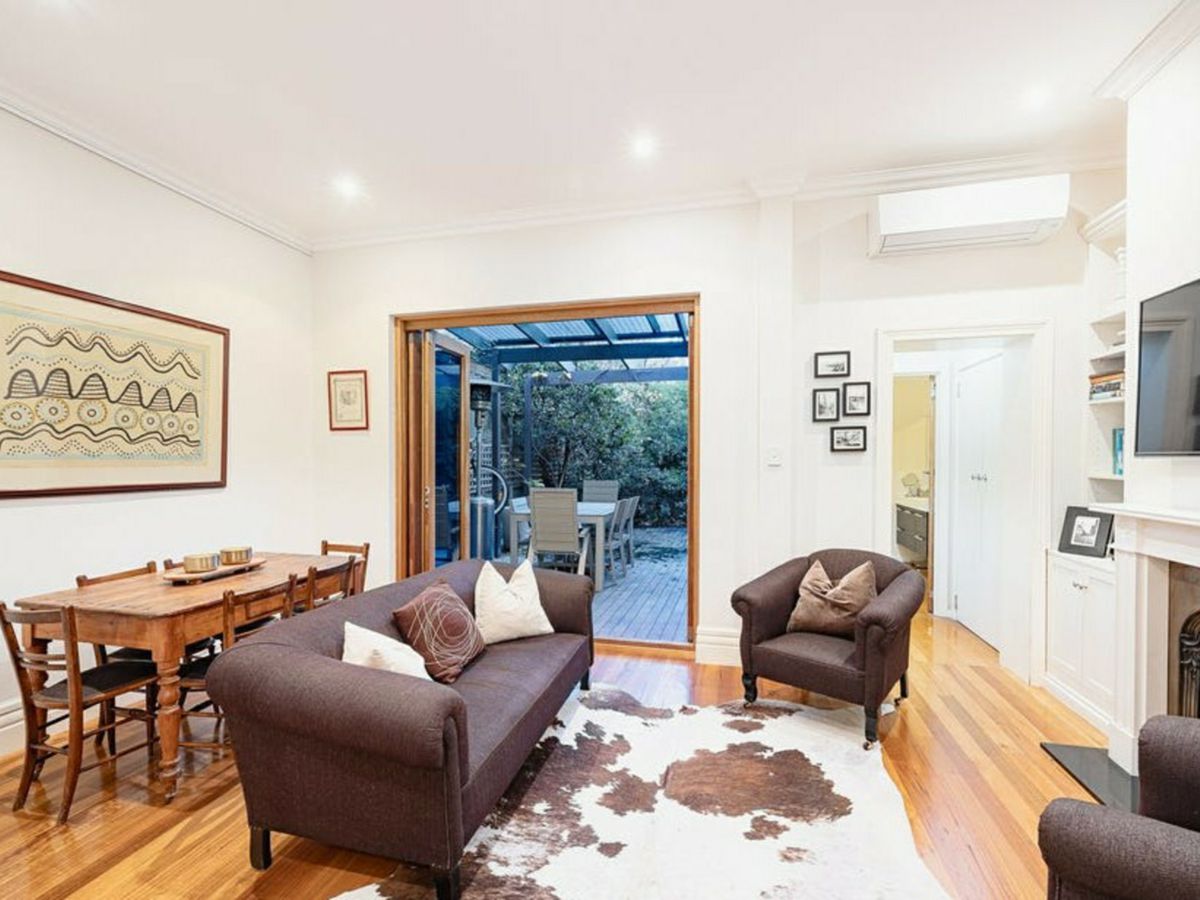 196 Canterbury Road, St Kilda West - image 2