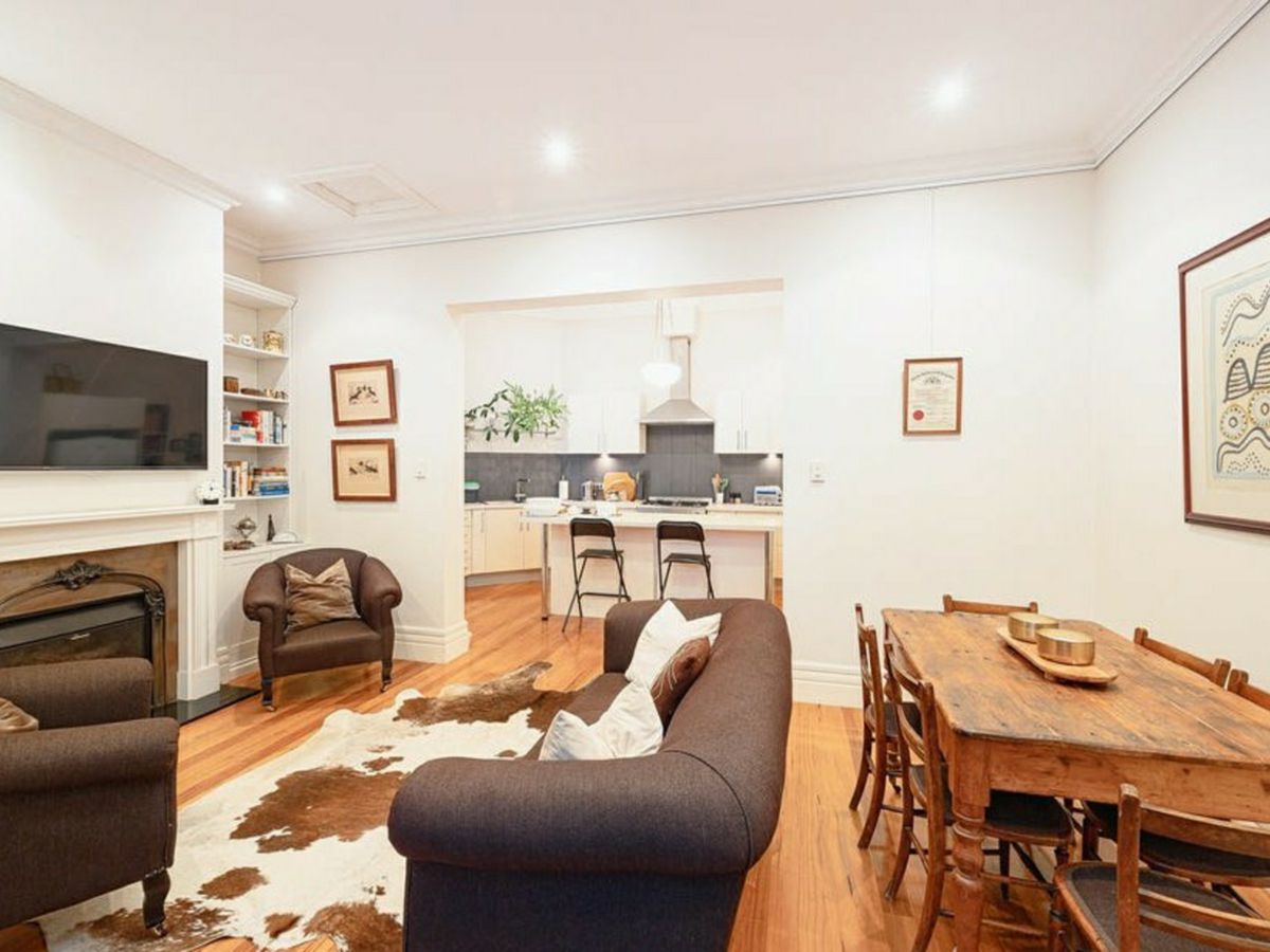 196 Canterbury Road, St Kilda West - image 3