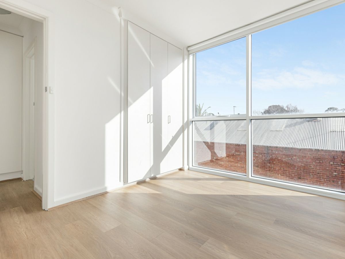 21/213 Williams Road, South Yarra - image 3