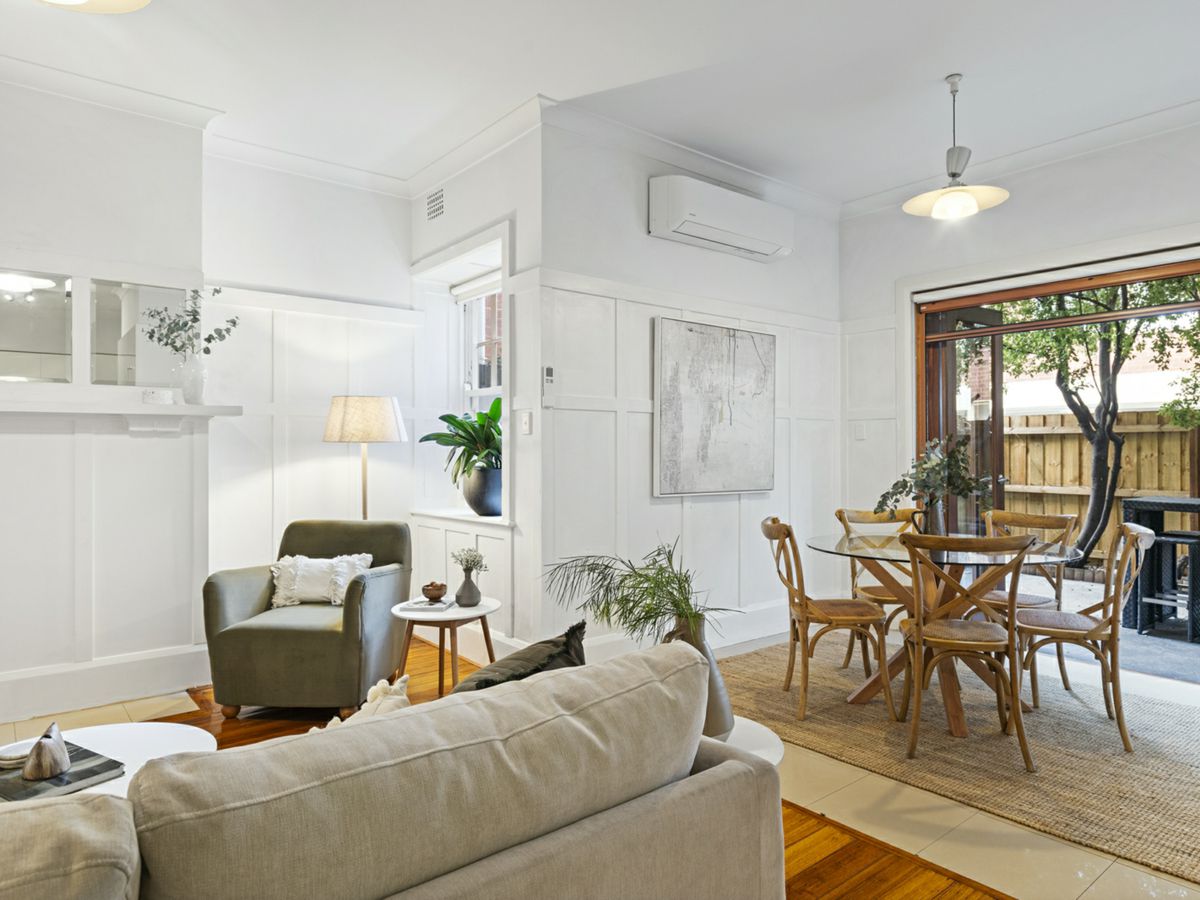 8/129 Brighton Road, Elwood - image 3