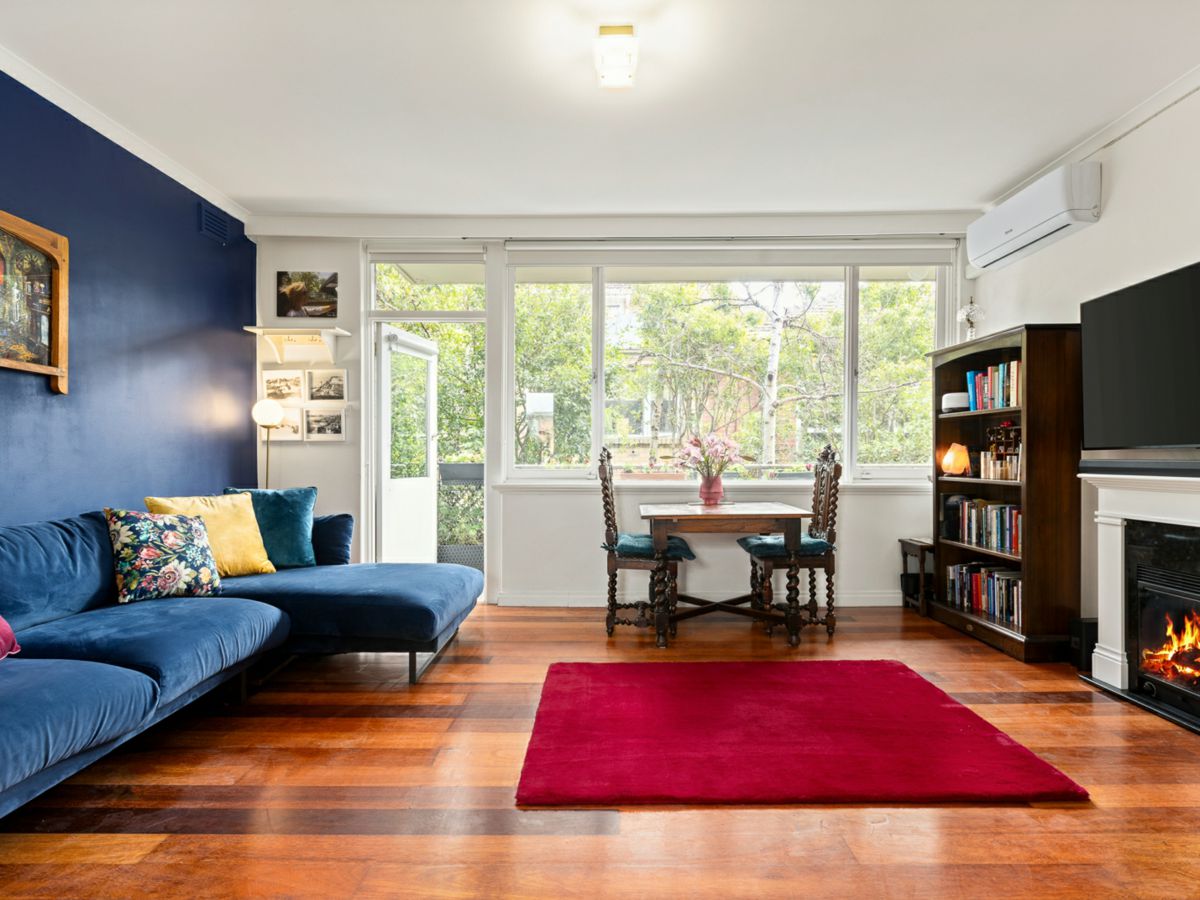 10/119 Brighton Road, Elwood - image 1